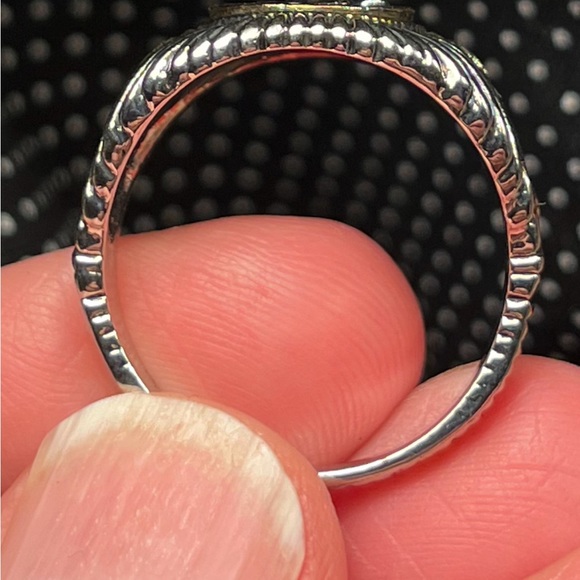 New Two Toned 925 Stamped Silver -Gold Color Native American Head Design Ring - Picture 3 of 16